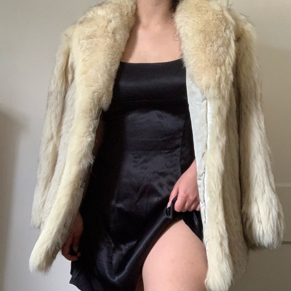 Vintage fur coat - Picture 2 of 5